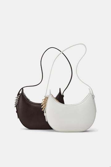 Dorothee Schumacher Half Moon Mini Bag aus weichem Kalbsleder mit D-Rings dark brown/silver