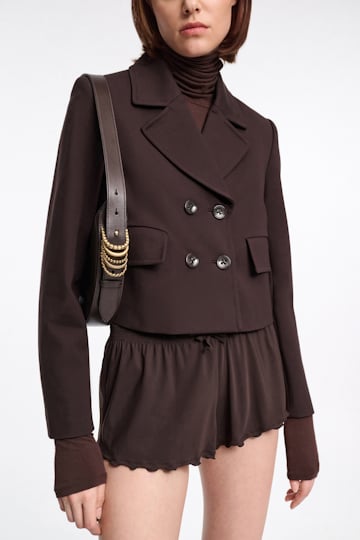 Dorothee Schumacher Half Moon Bag aus weichem Kalbsleder mit D-Rings Dark Chocolate