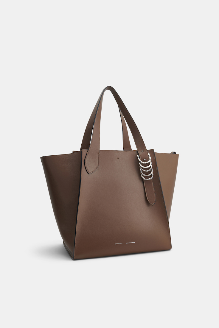 Dorothee Schumacher Tote Bag in soft calf leather with D-ring hardware taupe