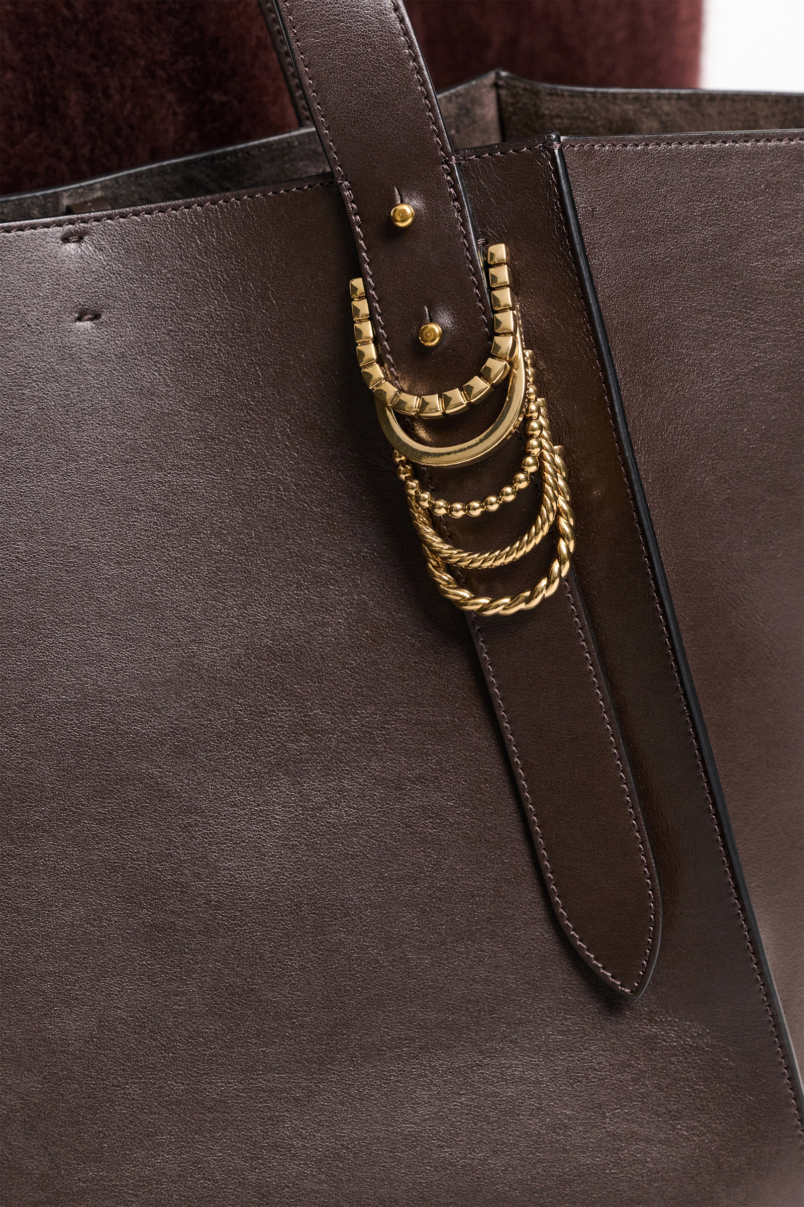 Dorothee Schumacher Tote Bag in soft calf leather with D-ring hardware Dark Chocolate