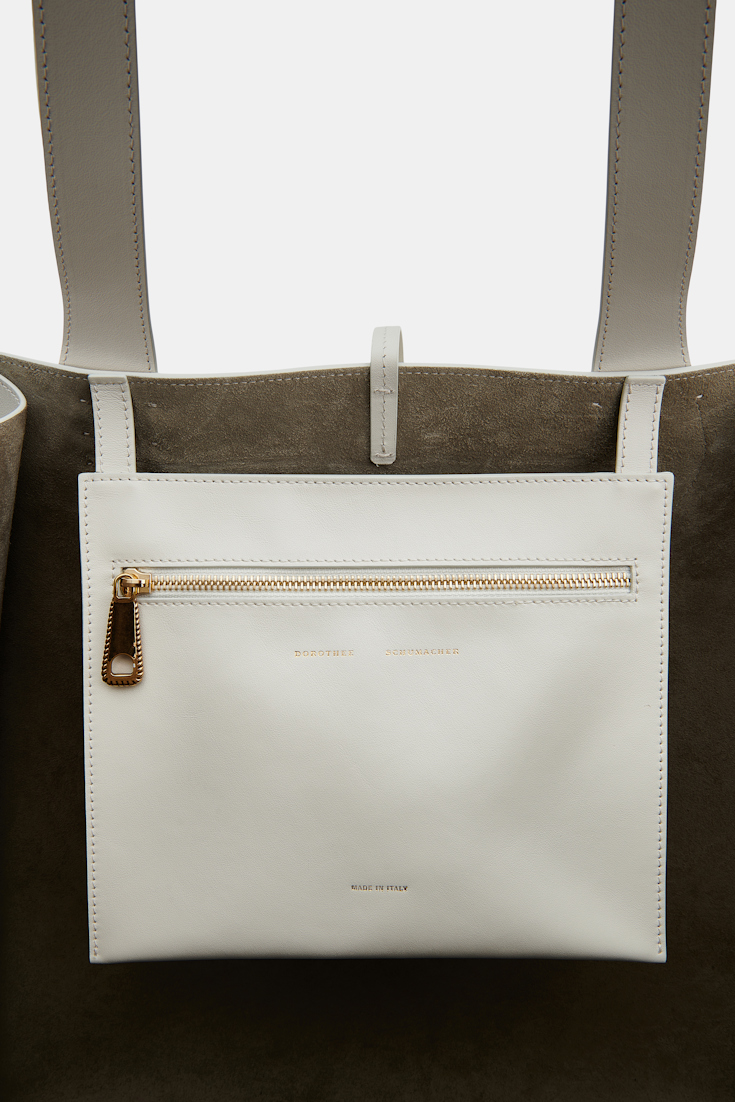 Dorothee Schumacher XL-Tote aus weichem Kalbsleder mit D-Rings off white