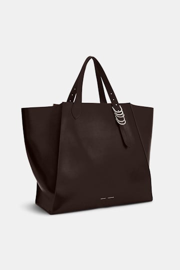 Dorothee Schumacher XL-Tote aus weichem Kalbsleder mit D-Rings dark brown/silver