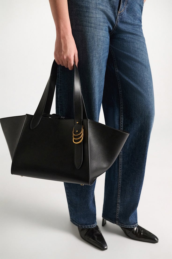 Dorothee Schumacher Horizontal tote bag in soft calf leather black