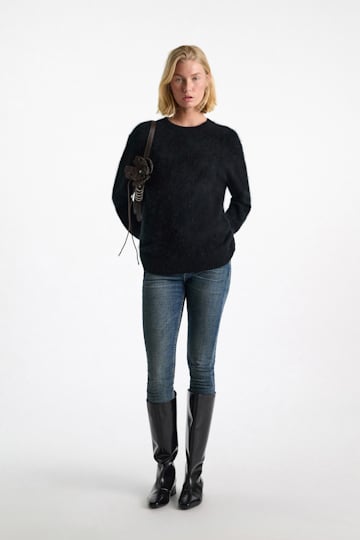 Dorothee Schumacher Handgefertigtes Flower-Accessoire aus Leder dark brown/silver