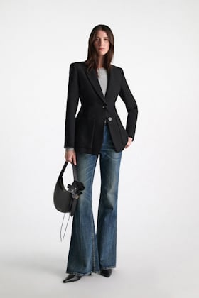 Dorothee Schumacher Handmade leather flower accessory black