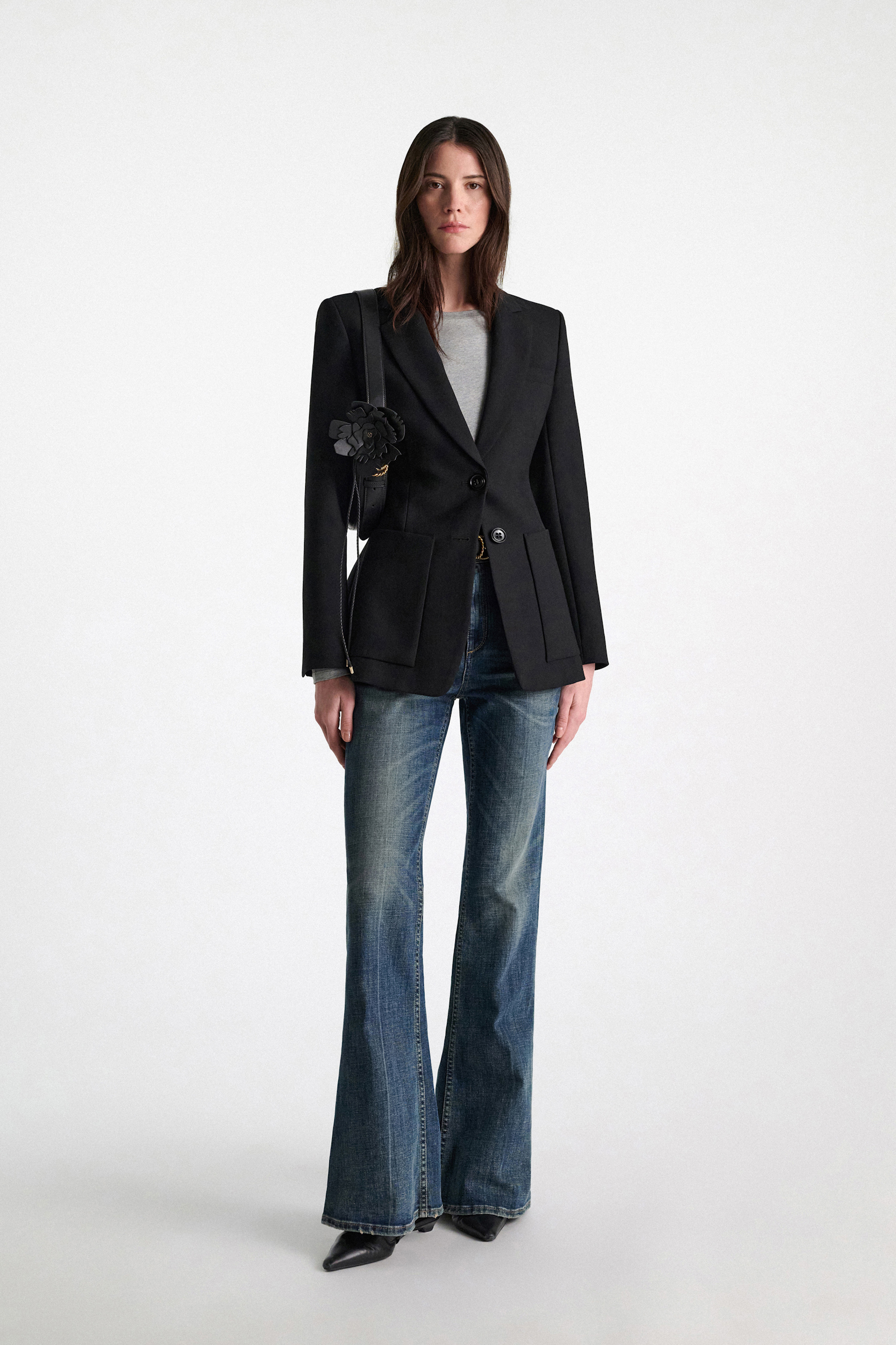 Dorothee Schumacher Handgefertigtes Flower-Accessoire aus Leder black