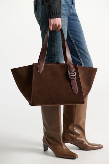 Dorothee Schumacher Horizontale Tote Bag aus Kalbswildleder sequoia