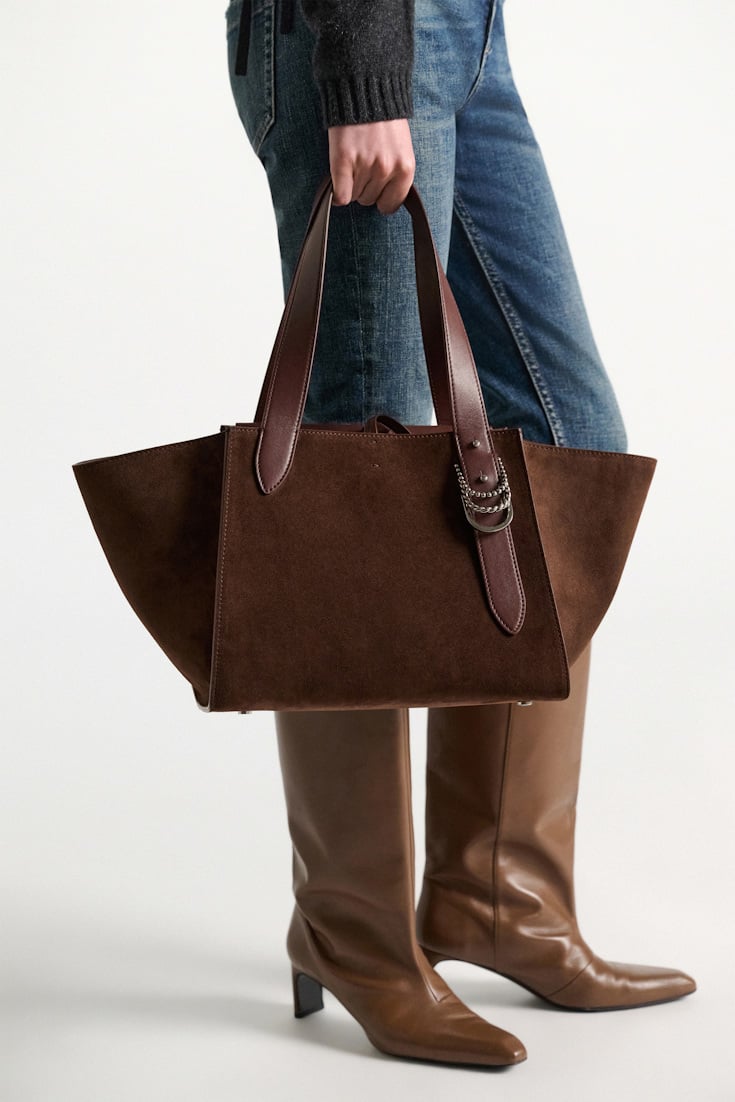 Dorothee Schumacher Horizontale Tote Bag aus Kalbswildleder sequoia