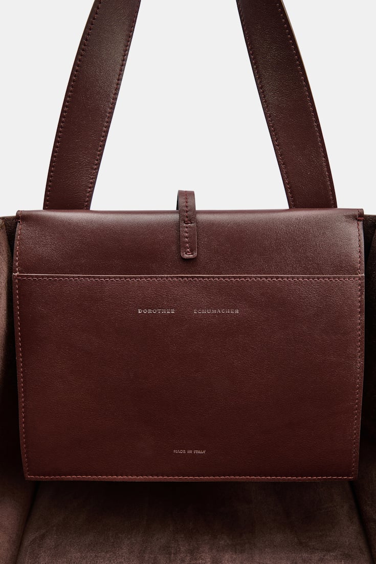 Dorothee Schumacher Horizontale Tote Bag aus Kalbswildleder sequoia