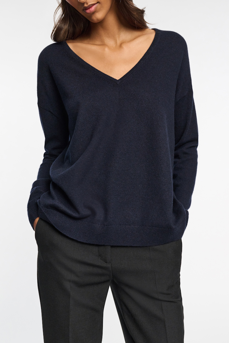 Dorothee Schumacher V-Neck Pullover aus Kaschmir true navy