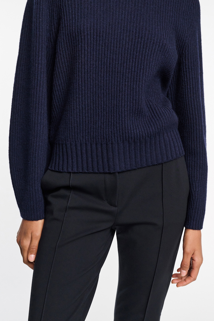 Dorothee Schumacher Gerippter Rundhalspullover aus Merino und Kaschmir true navy