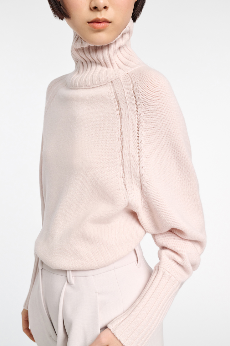 Dorothee Schumacher ROLLKRAGENPULLOVER AUS MERINO UND KASCHMIR medium creme