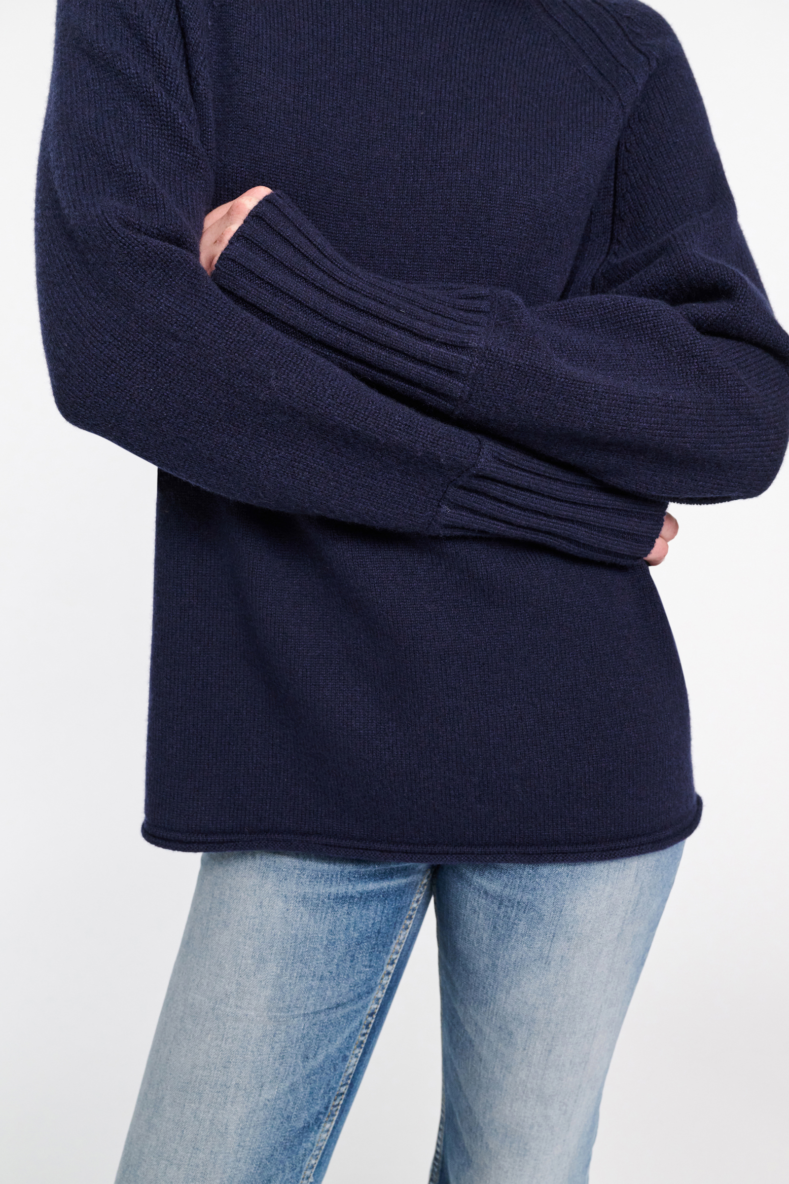 Dorothee Schumacher Turtleneck pullover in Merino-cashmere true navy
