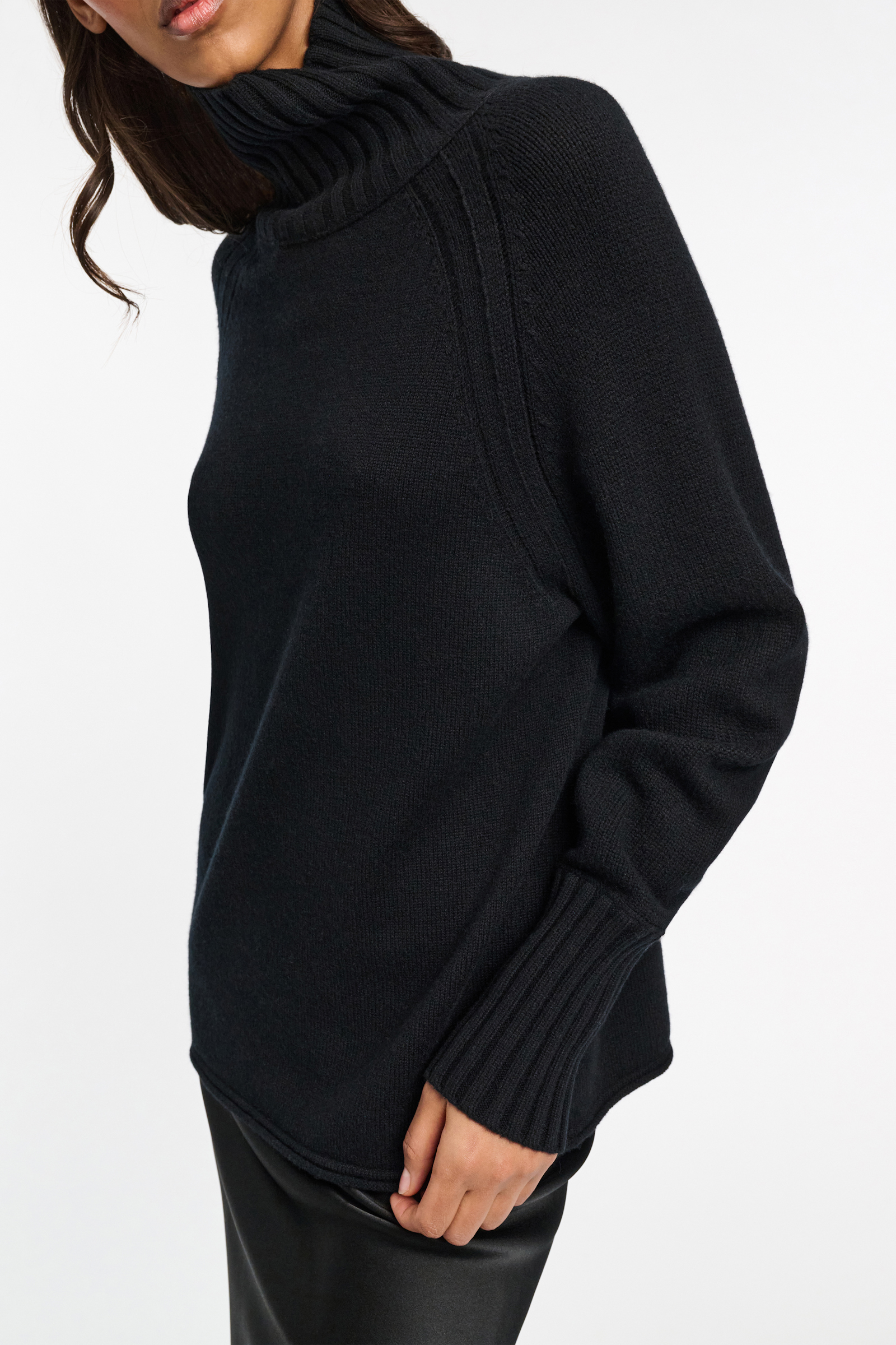 Dorothee Schumacher ROLLKRAGENPULLOVER AUS MERINO UND KASCHMIR pure black