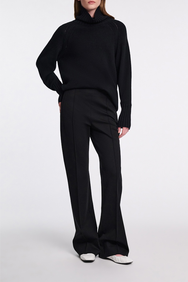 BOLD VOLUMES pullover