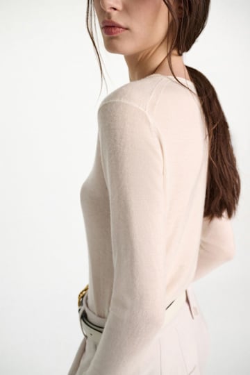 Dorothee Schumacher Rundhalspullover aus Kaschmir camellia white