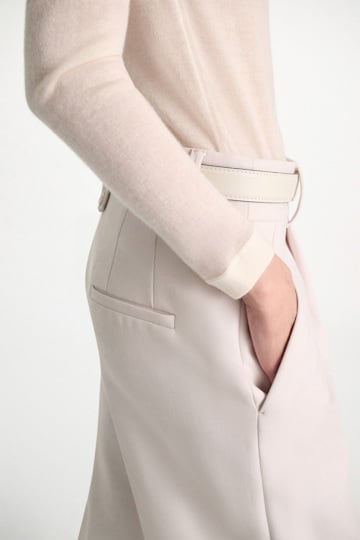 Dorothee Schumacher Rundhalspullover aus Kaschmir camellia white