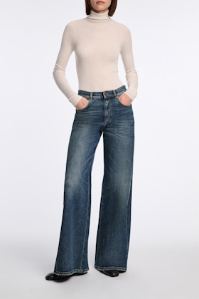 Dorothee Schumacher Rollkragenpullover aus Merino camellia white