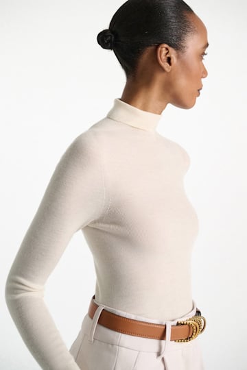 Dorothee Schumacher Rollkragenpullover aus Merino camellia white