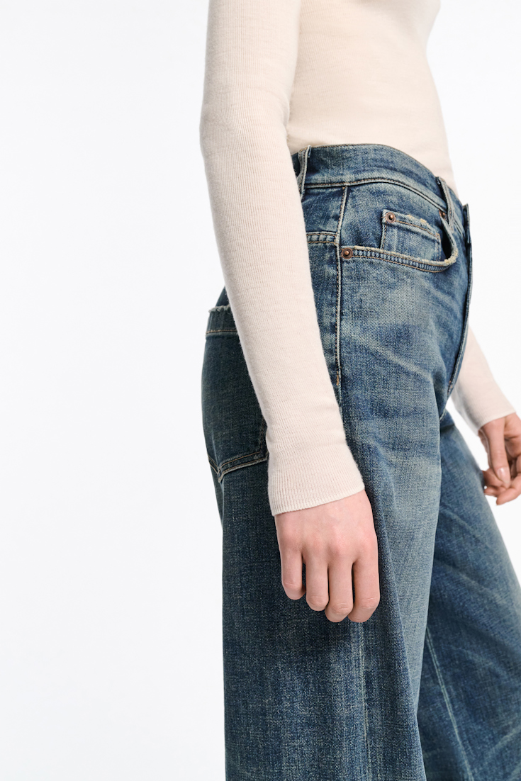 Dorothee Schumacher Seamless turtleneck pullover camellia white