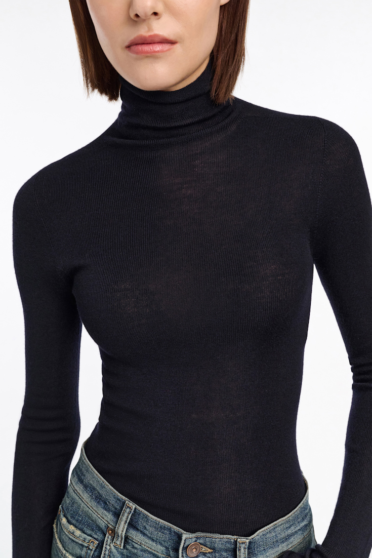 Dorothee Schumacher Seamless turtleneck pullover dark navy