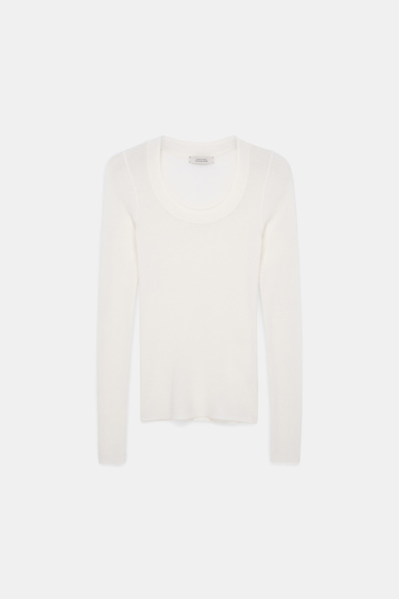 Dorothee Schumacher Pullover with deep scoop neckline camellia white