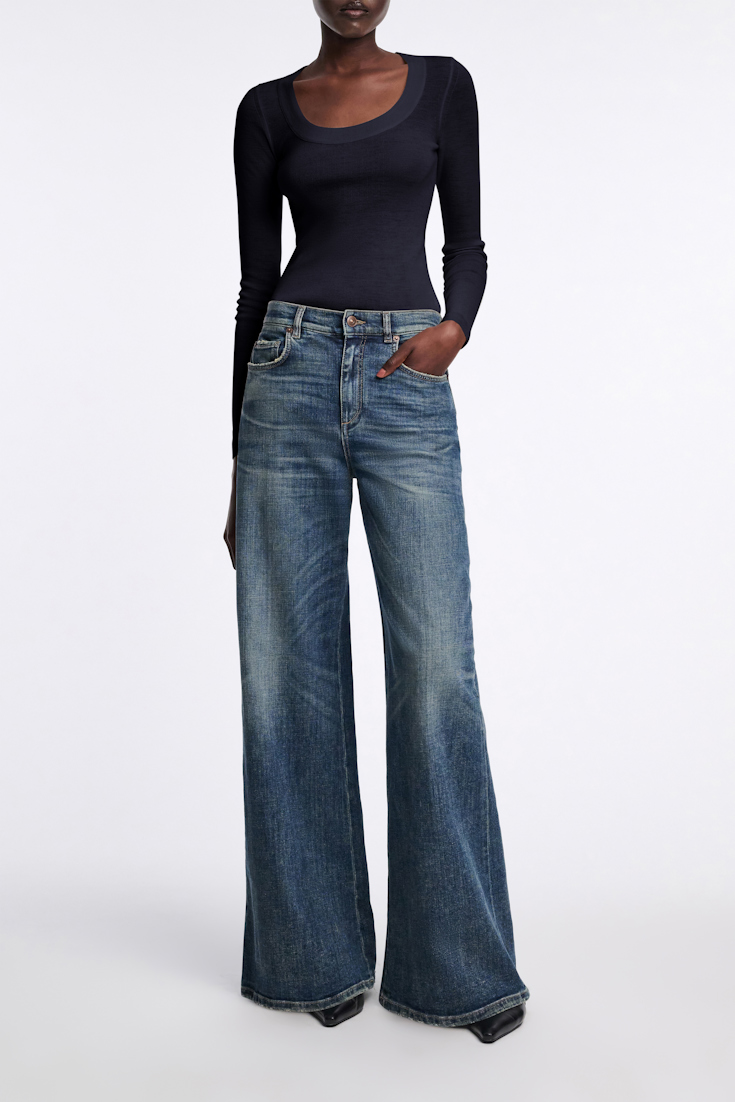 Dorothee Schumacher Pullover mit tiefem Rundhalsausschnitt aus Merino dark navy