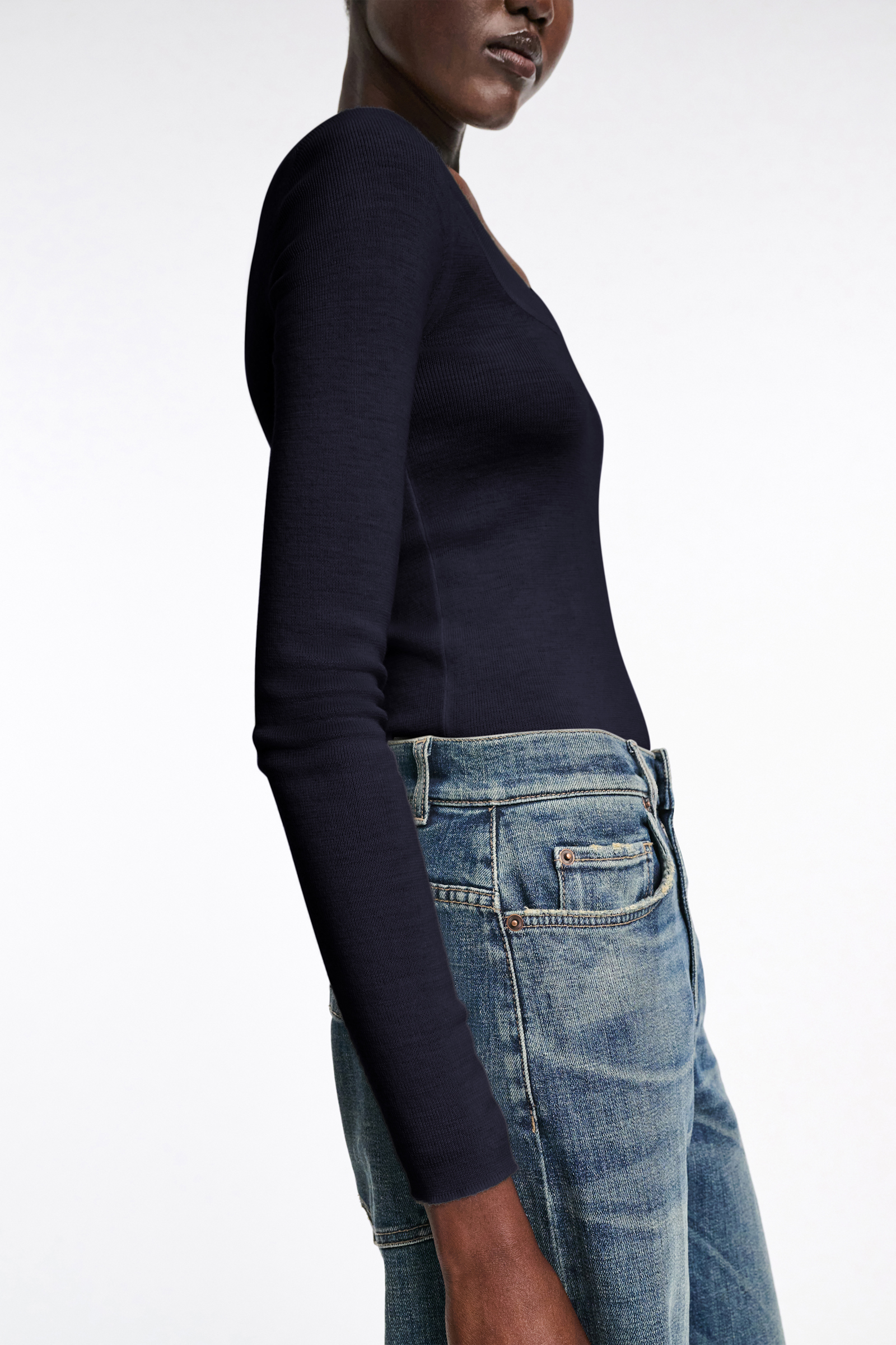 Dorothee Schumacher Pullover mit tiefem Rundhalsausschnitt aus Merino dark navy
