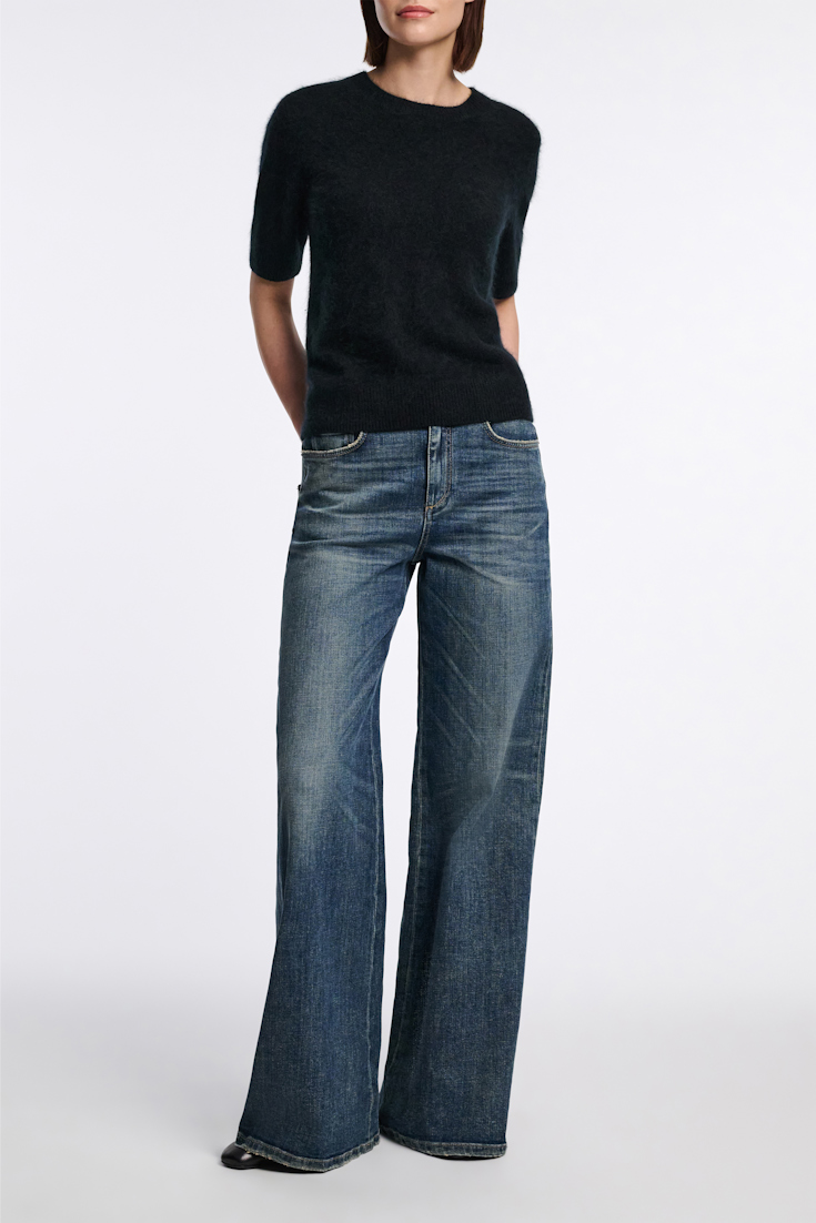 Dorothee Schumacher Merino-cashmere half-sleeve pullover pure black