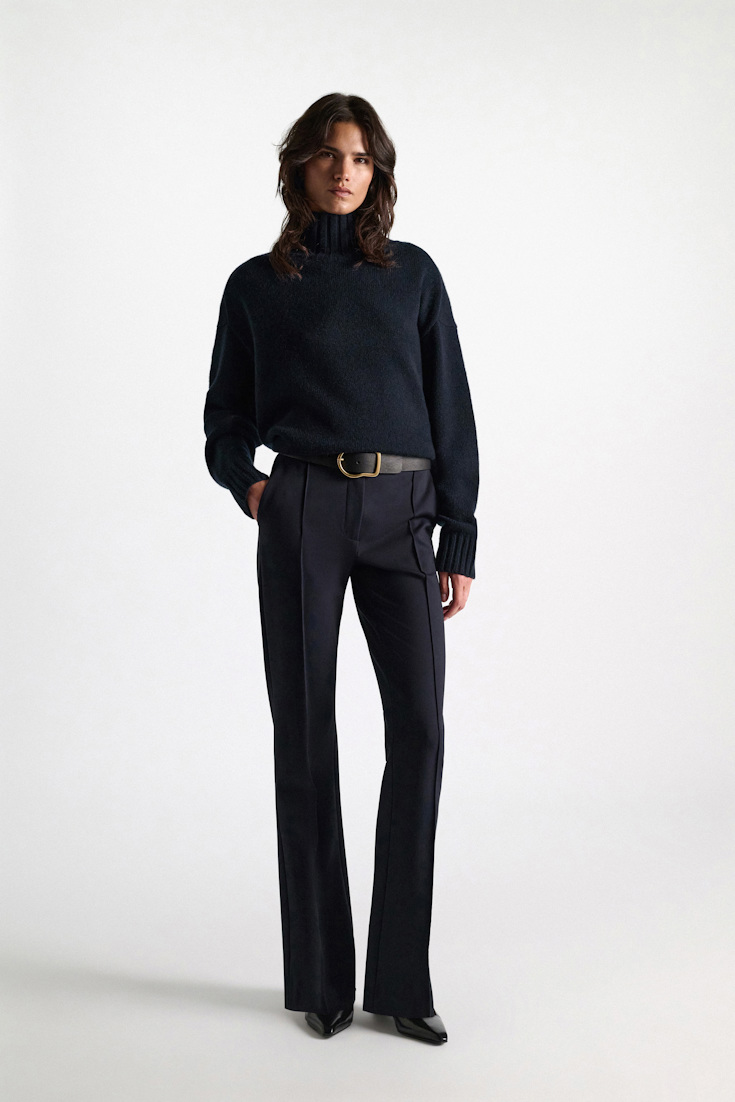 Dorothee Schumacher Turtleneck pullover in Merino-cashmere mix dark navy