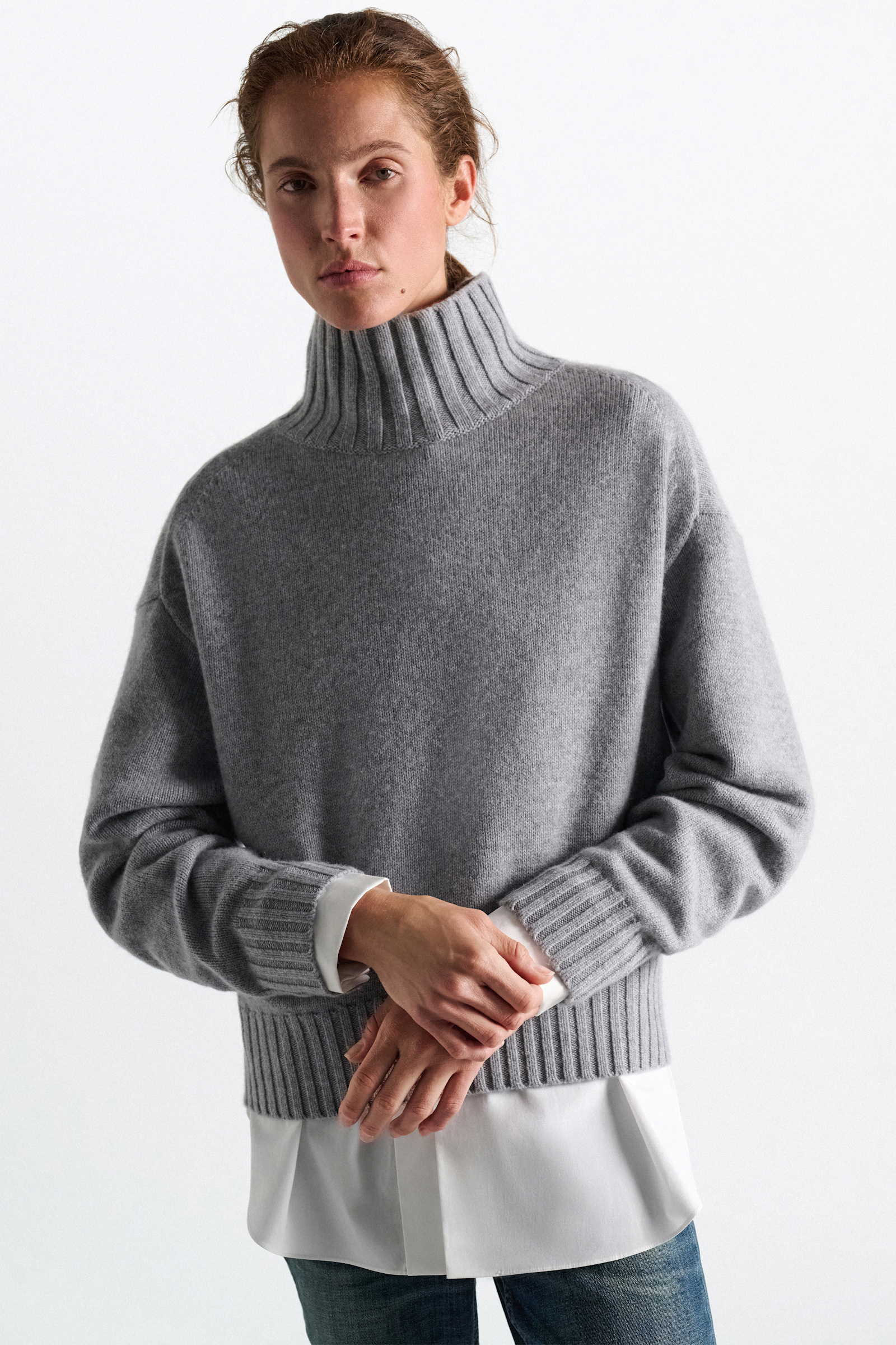 Dorothee Schumacher Turtleneck pullover in Merino-cashmere mix medium grey