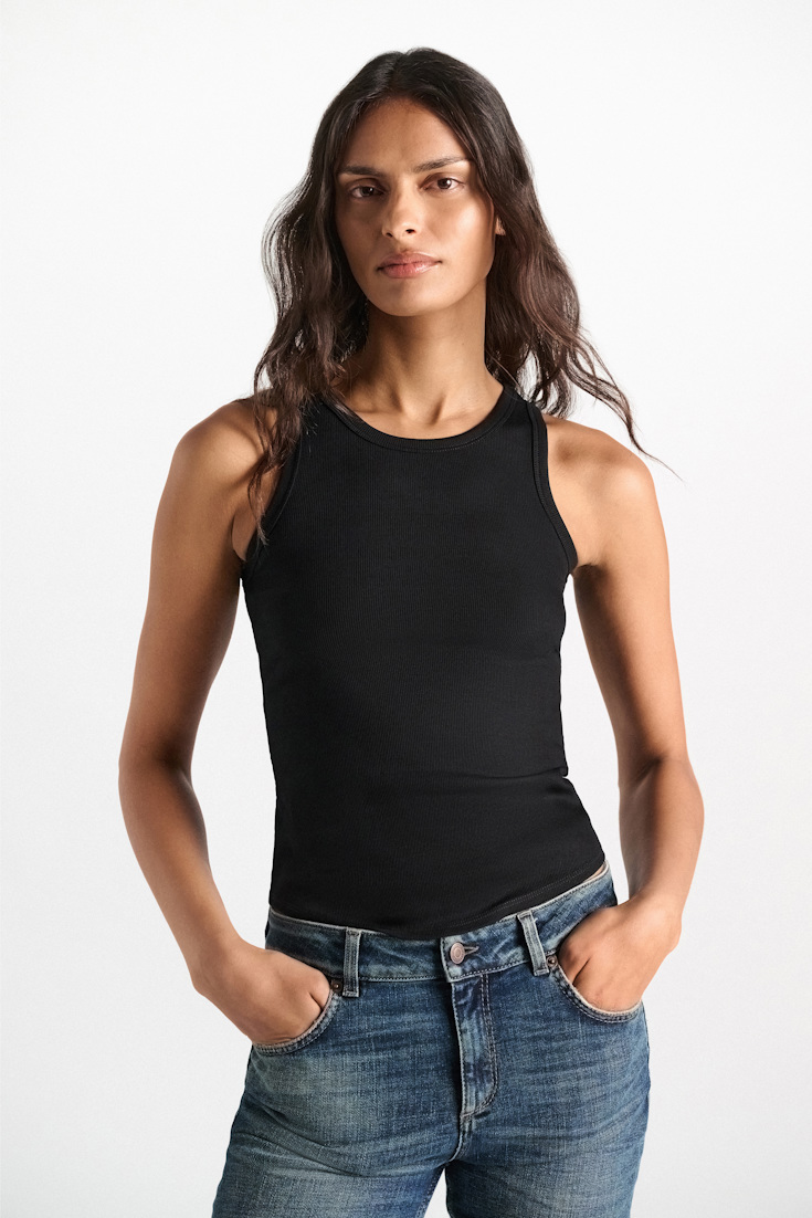 Dorothee Schumacher Baumwoll-Ripp-Tanktop pure black Model Detail View