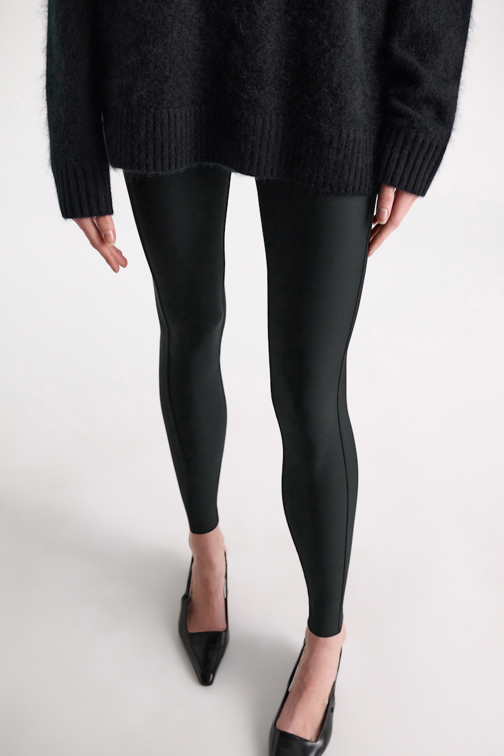 Dorothee Schumacher Leggings with side panels pure black
