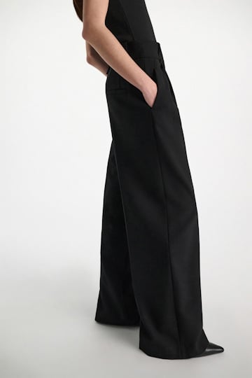 Dorothee Schumacher Wide leg pleated pants pure black