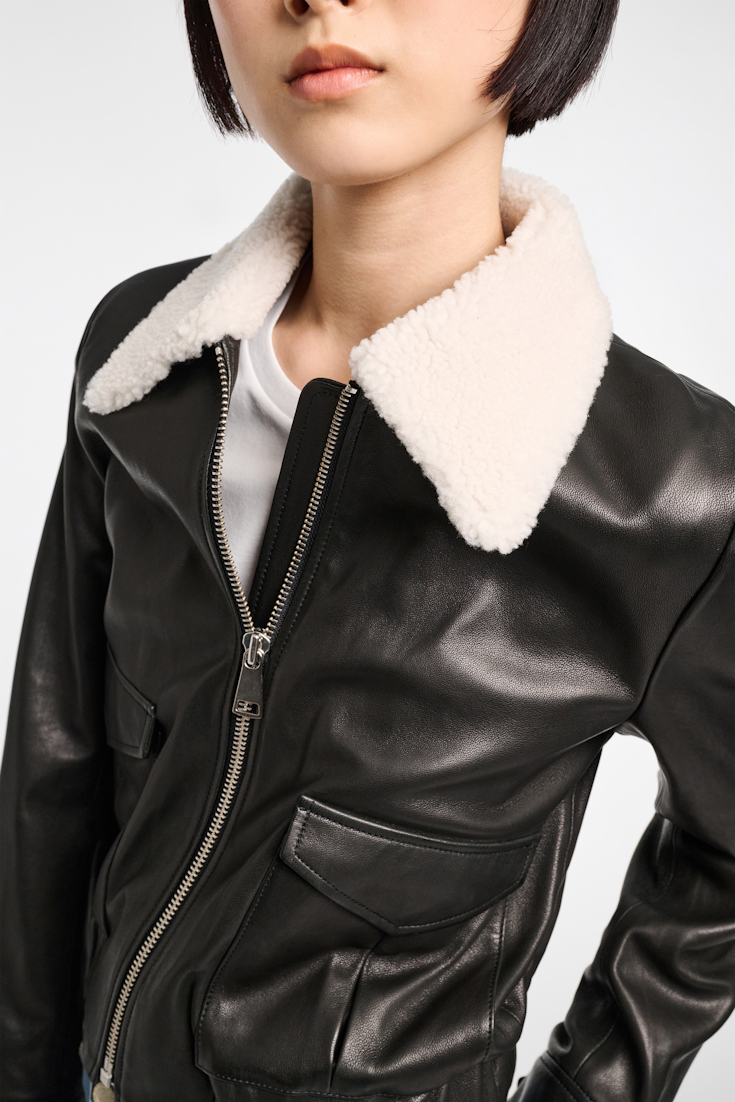 Dorothee Schumacher Lederjacke mit Lammfellkragen pure black