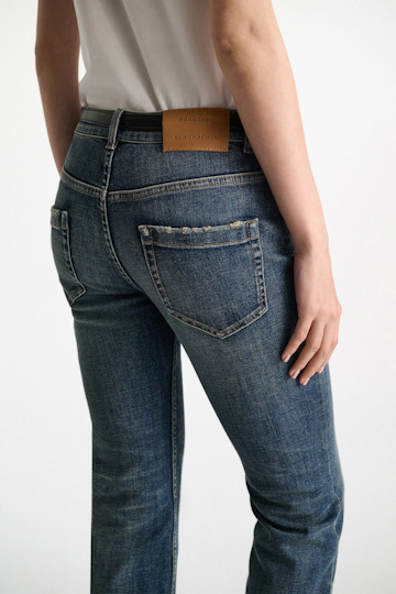 Dorothee Schumacher Cropped Jeans mit ausgestelltem Bein vintage blue
