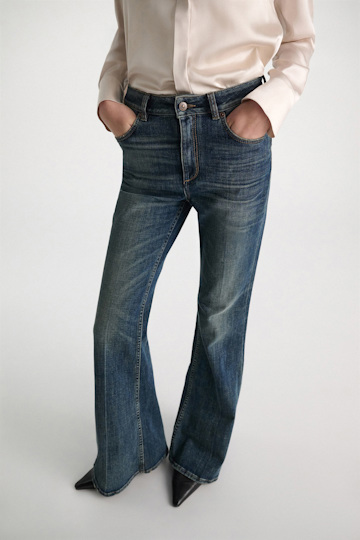 Dorothee Schumacher Flared Jeans vintage blue