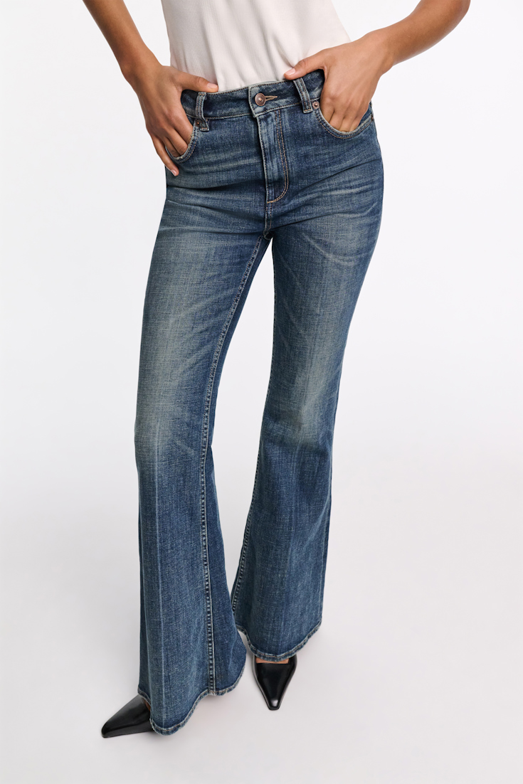 Dorothee Schumacher Flared jeans vintage blue