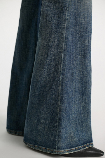 Dorothee Schumacher Flared Jeans vintage blue