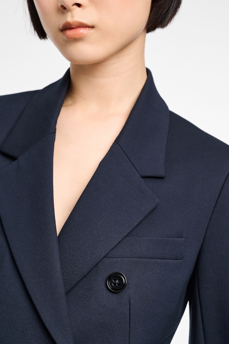 Dorothee Schumacher Double-breasted blazer in Punto Milano dark navy