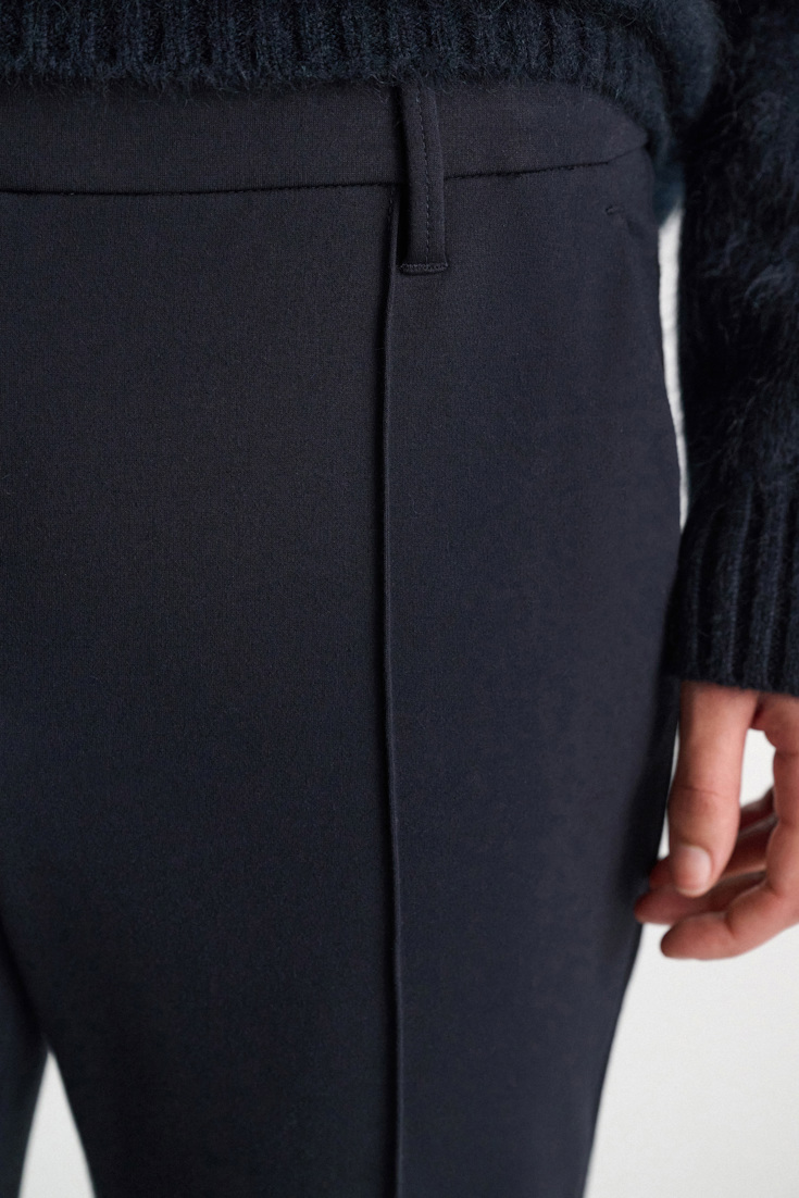Dorothee Schumacher Cigarette pants in Punto Milano dark navy