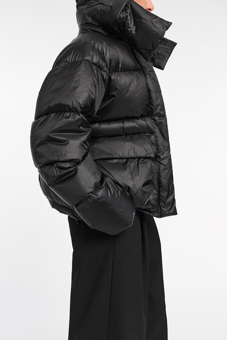 Dorothee Schumacher Quilted nylon down jacket pure black