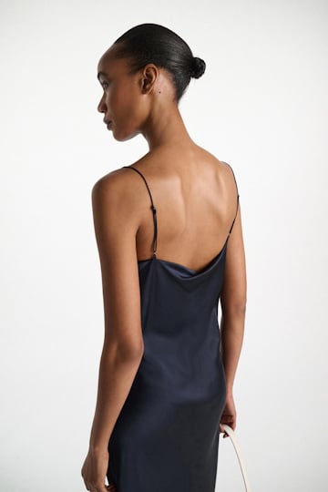 Dorothee Schumacher Kleid aus Satin mit Wasserfallausschnitt dark navy