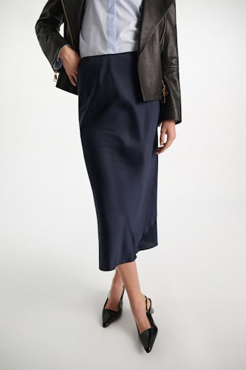 Dorothee Schumacher Rock aus Satin mit Bias-Cut dark navy