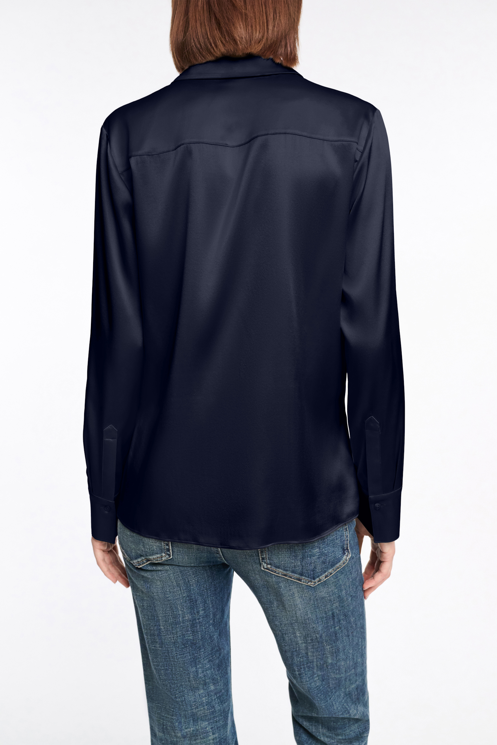 Dorothee Schumacher Bluse aus Seiden-Stretch Satin dark navy