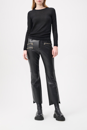 Dorothee Schumacher Chelsea Boots mit chunky Sohle pure black