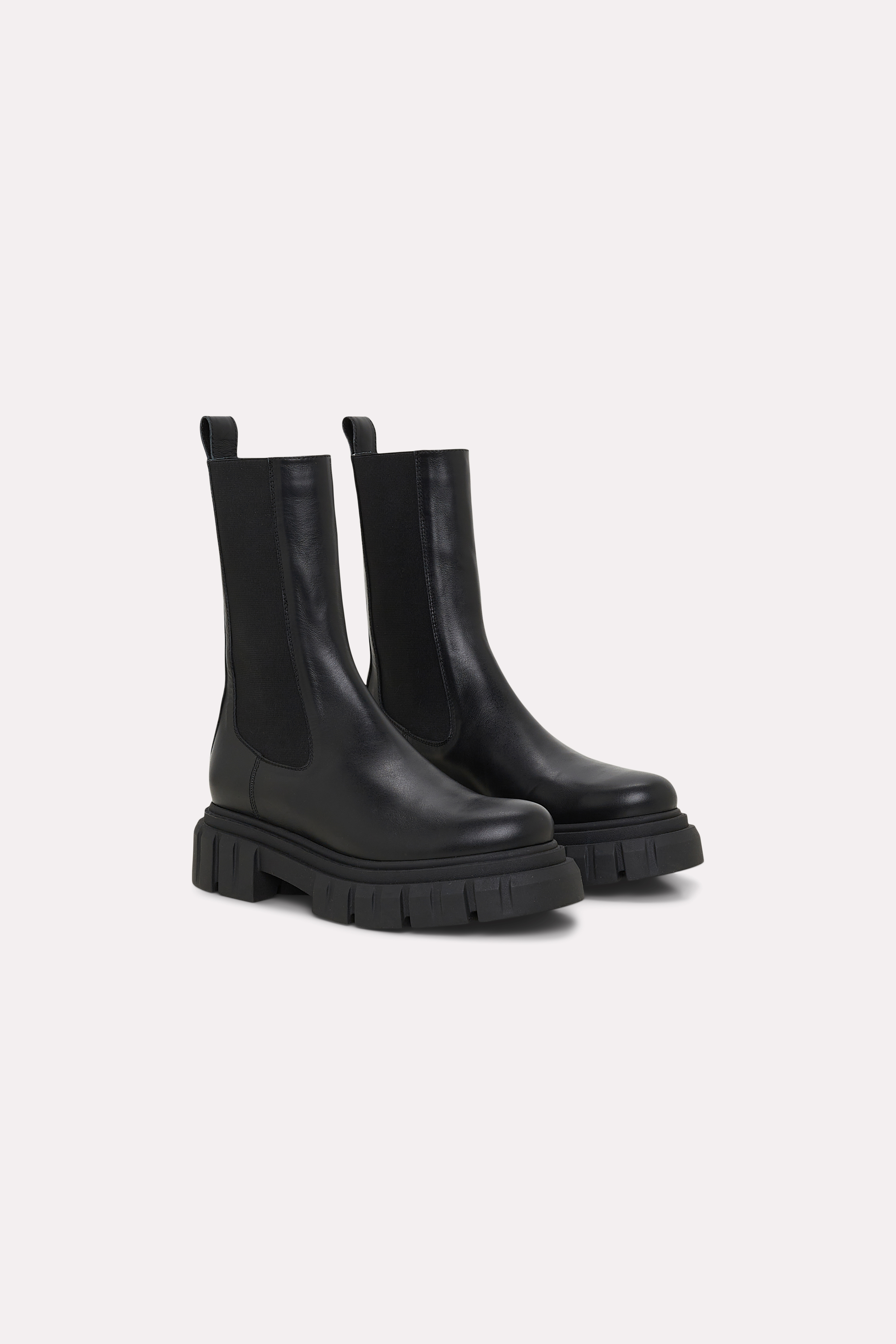 Dorothee Schumacher Leather Chelsea Boots With Lug Sole In Black