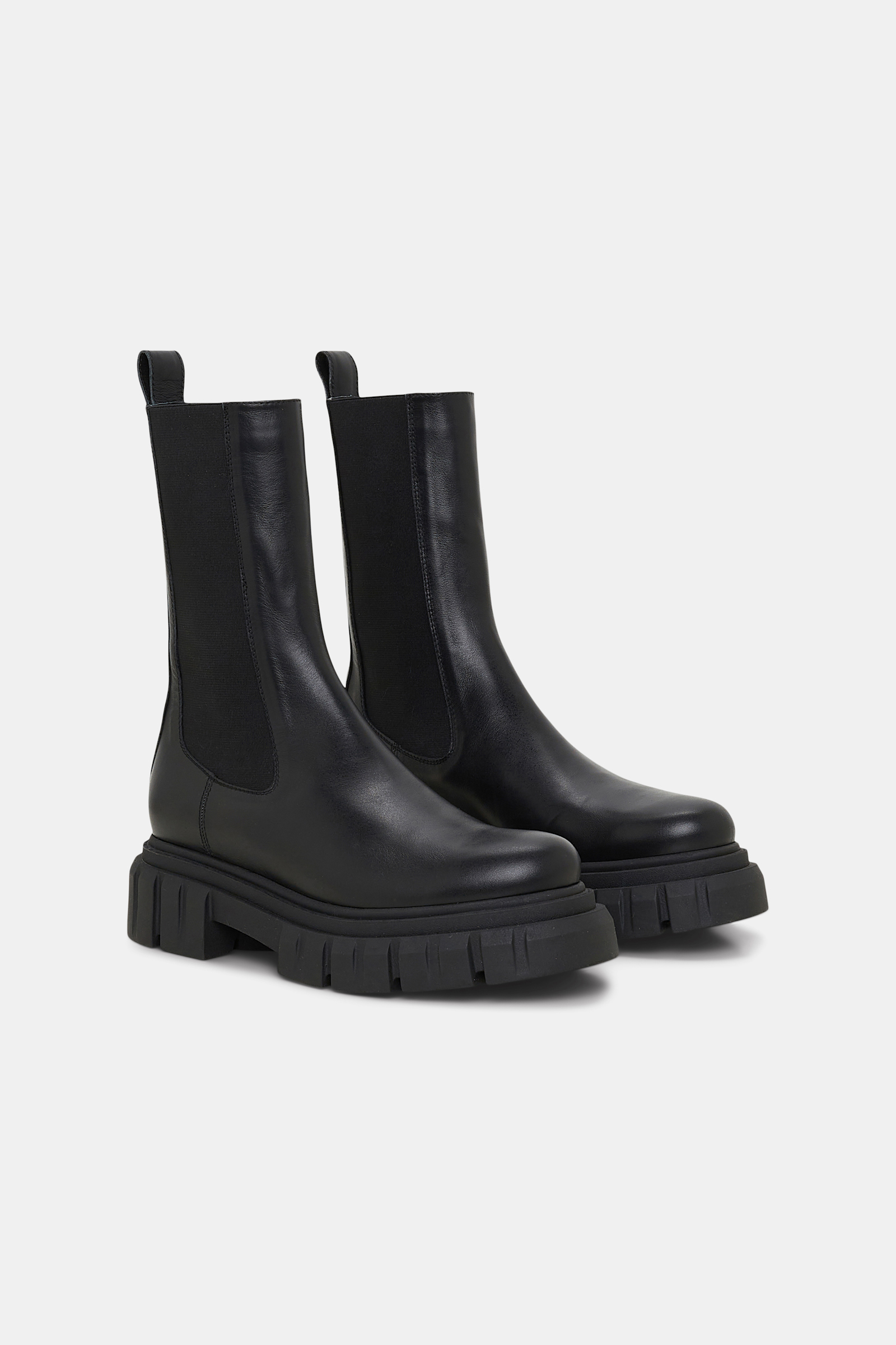 Dorothee Schumacher Chelsea Boots mit chunky Sohle pure black