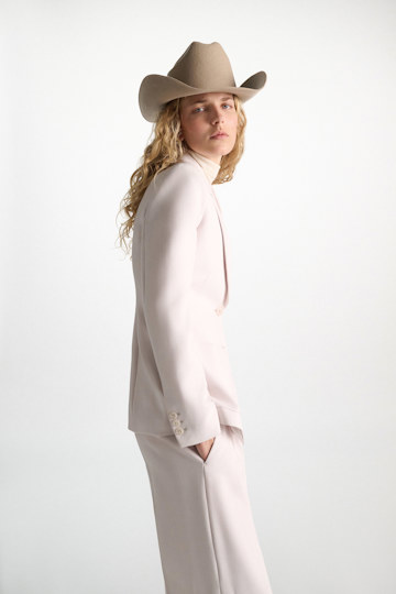 Dorothee Schumacher Felted wool hat light greige Model Detail View