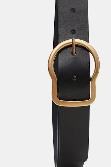 Dorothee Schumacher Calfskin belt with signature buckle pure black